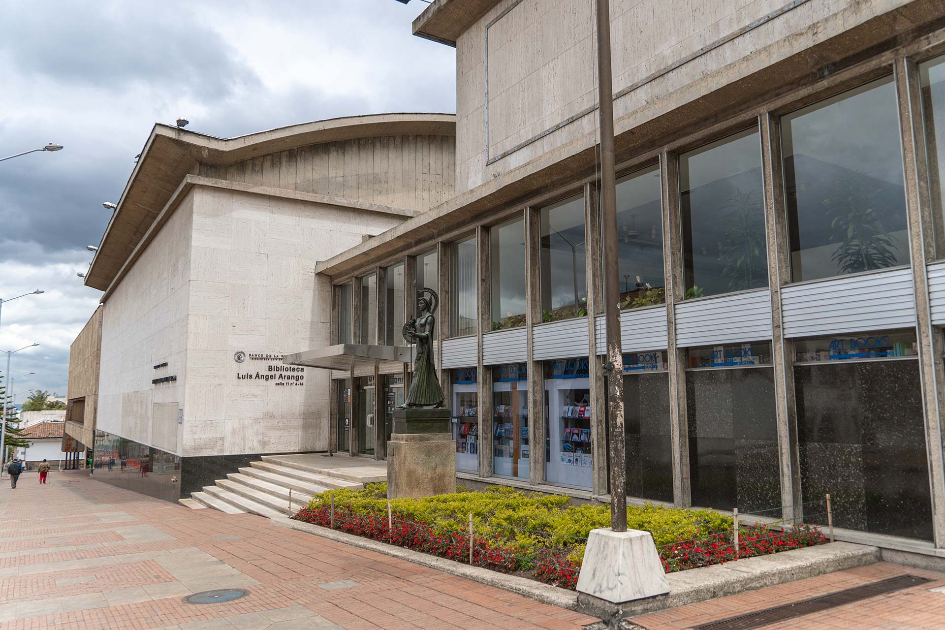 Biblioteca Luis Ángel Arango