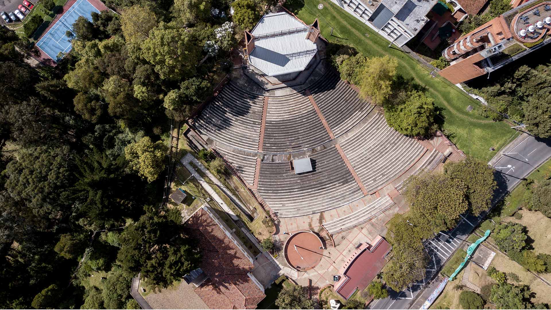 Teatro al aire libre La Media Torta