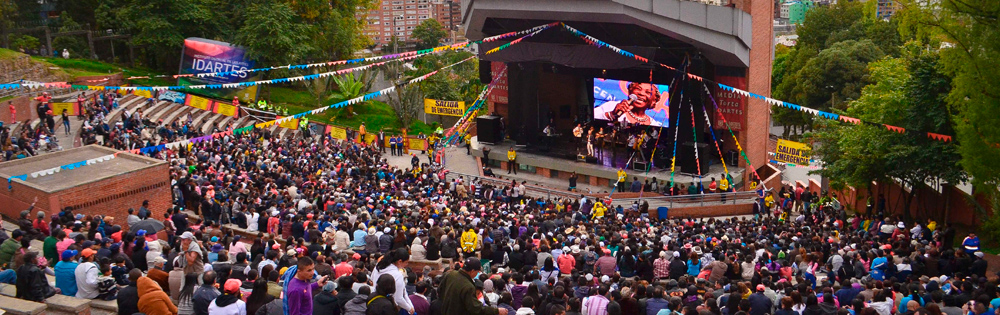 Teatro al aire libre La Media Torta