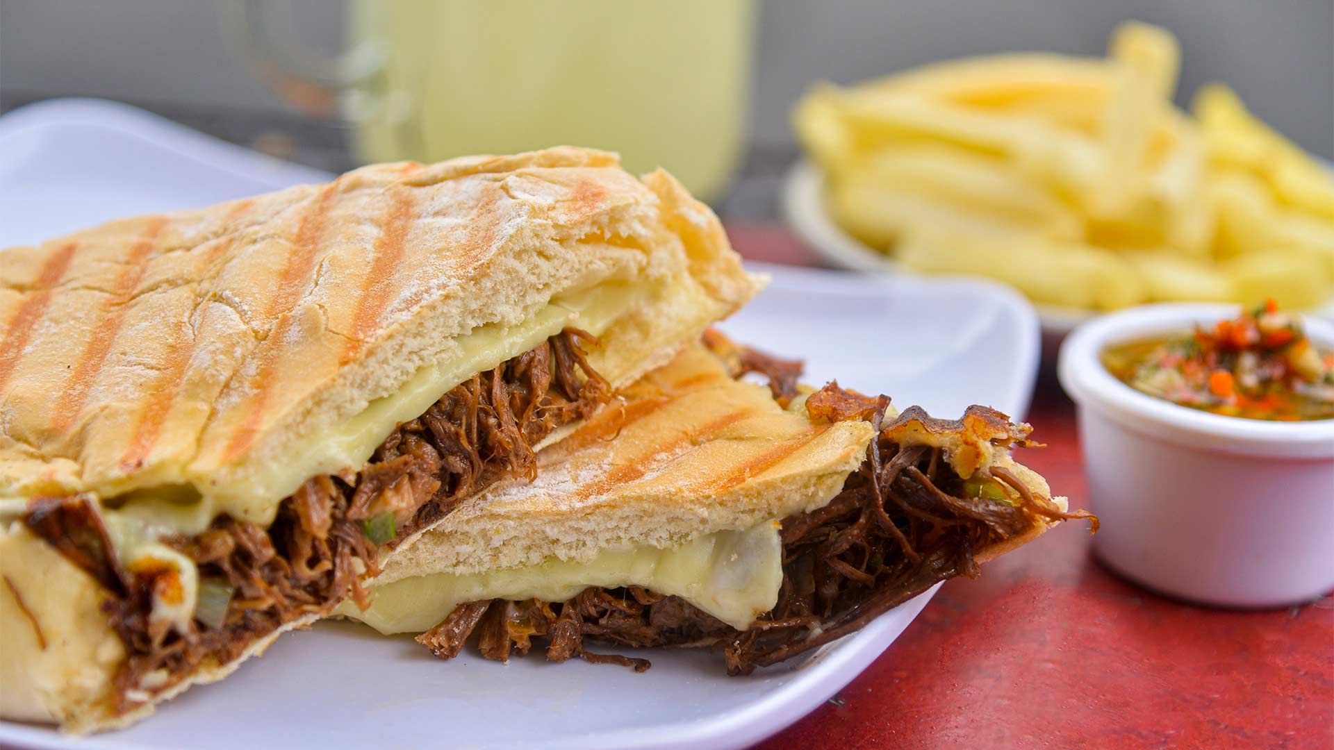 Restaurante Lord Sandwich Bogotá: cómo llegar y qué comer