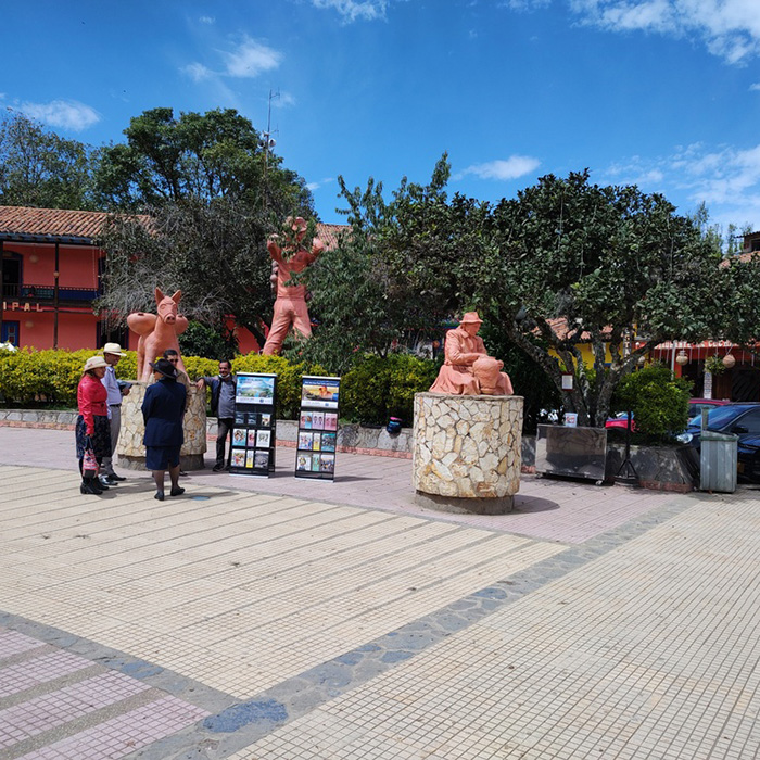 Villa de Leyva and Raquira