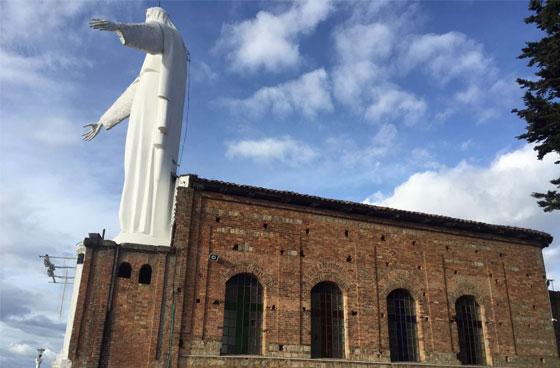 VIRGEN DE LA INMACULADA CONCEPCIÓN. (CERRO DE GUADALUPE) - https://bogota.gov.co/mi-ciudad/cultura-deporte-y-recreacion/cerro-de-guadalupe-una-joya-bogotana-que-no-puede-dejar-de