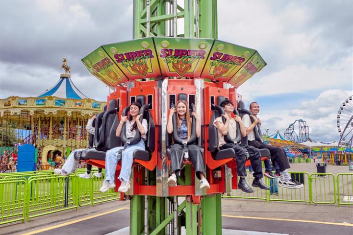 En octubre, el ‘mes del terror’, disfruta en familia de los parques de diversiones de Bogotá