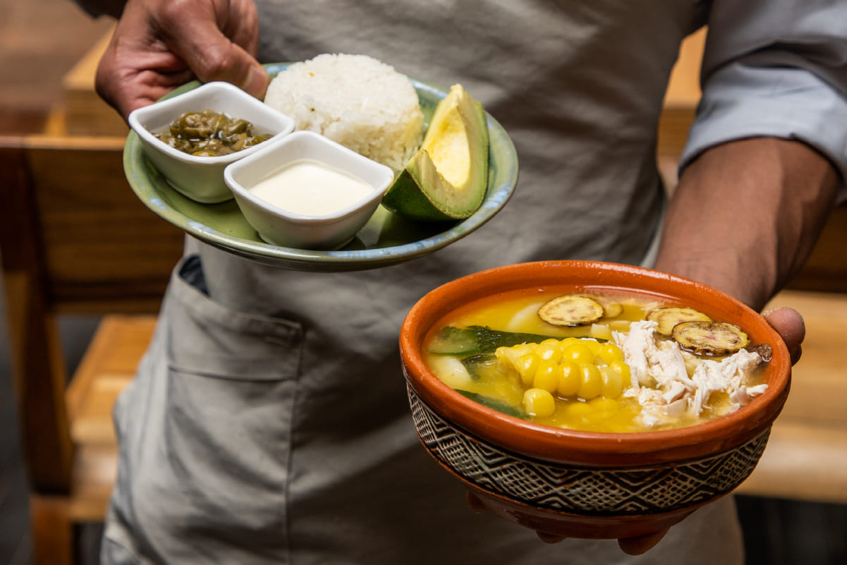 El ajiaco es el plato bogotano más emblemático. Foto: Ricardo Báez