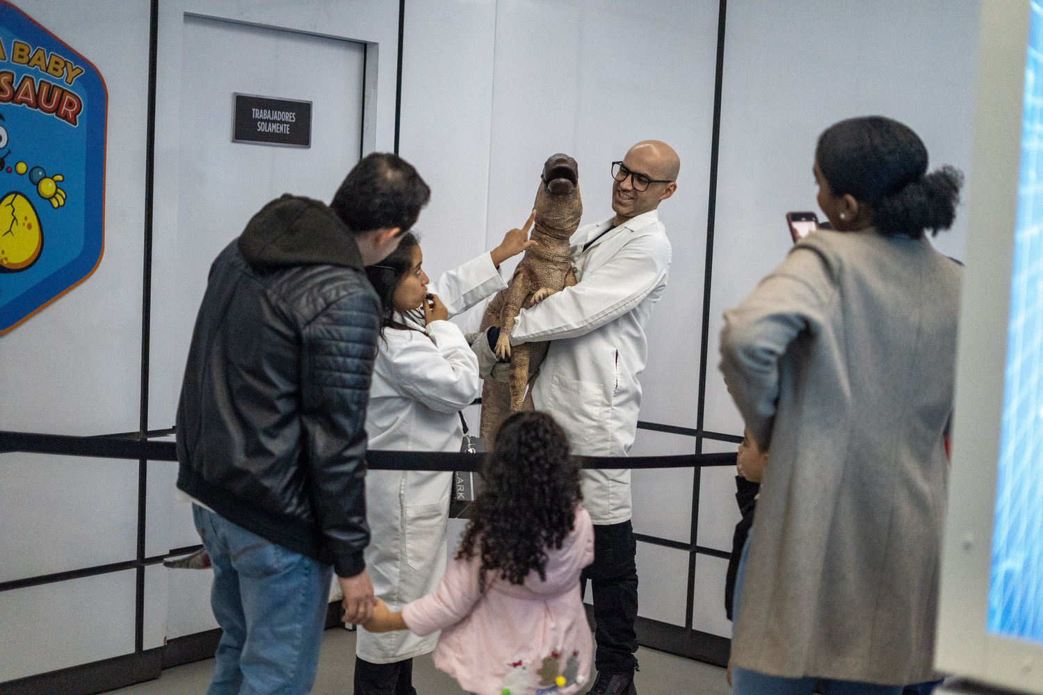 Momento de educación prehistórica en Jurassic World. Foto: Mateo Caballero - IDT 
