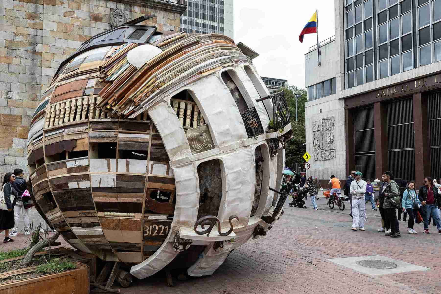 El ‘Pabellón Las Nieves’ revela cómo el Palacio San Francisco y el barrio Las Nieves encarnan las tensiones entre poder y marginalidad. Foto: Cortesía, Secretaría de Cultura, Recreación y Deporte.