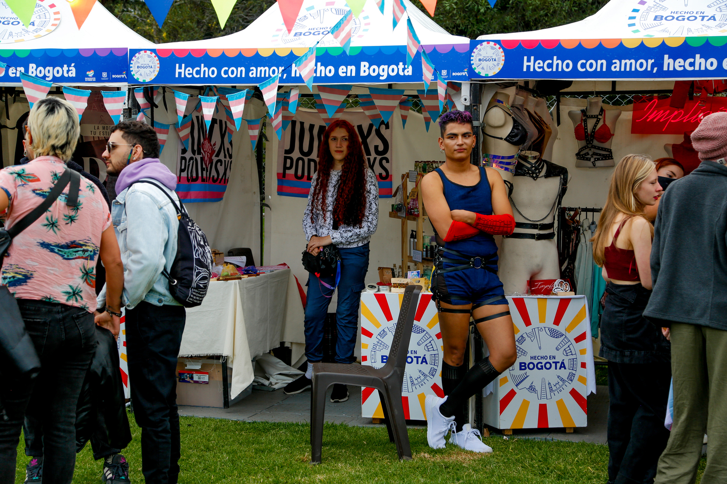 Emprendimientos LGBTI, feria local en el parque Simón Bolívar. Foto: Manuela Picón - Archivo IDT