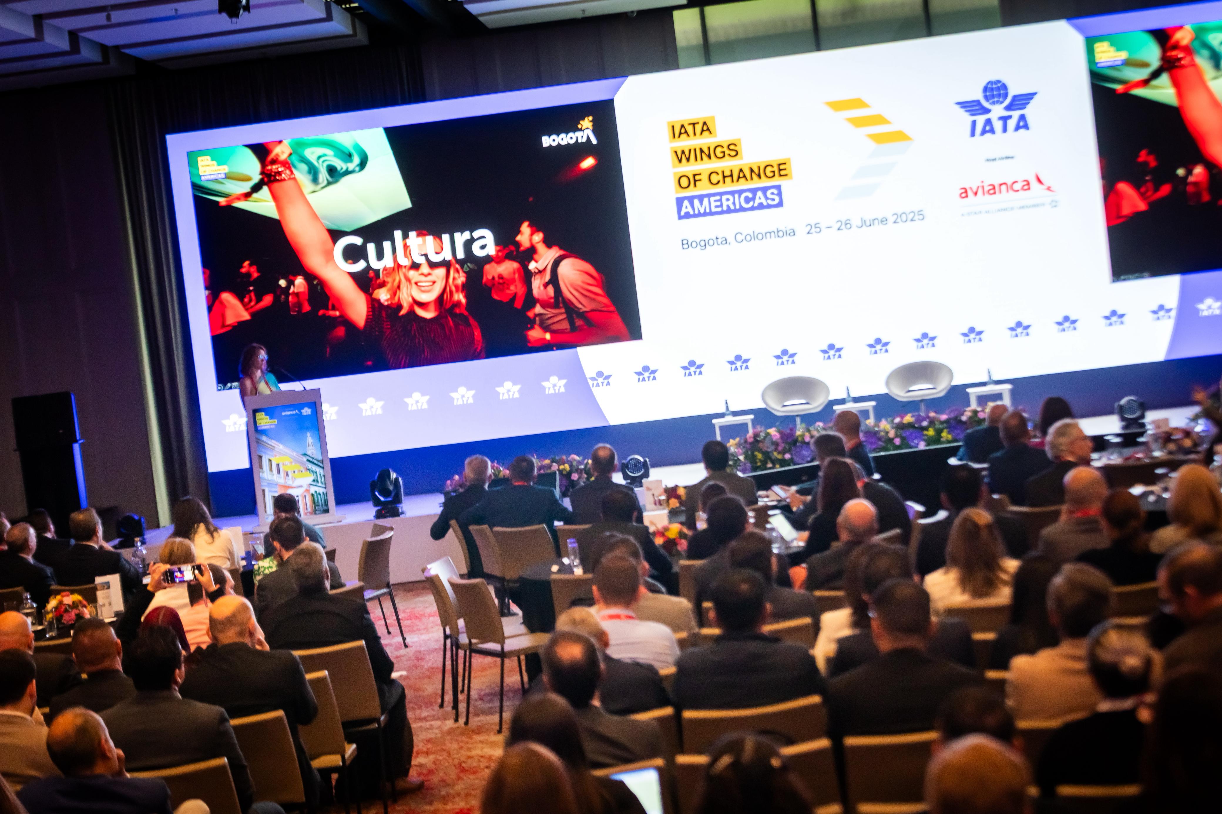 IATA 2025, evento realizado en el Hotel Grand Hyatt. Foto: Jorge Acevedo - IDT