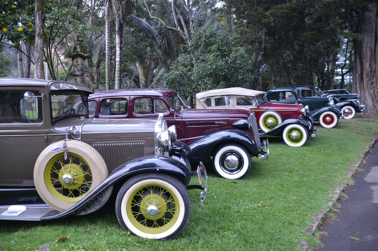 los-carros-de-gabo-y-gaitan--en-el-desfile-de-autos-clasicos-el-proximo-31-de-agosto