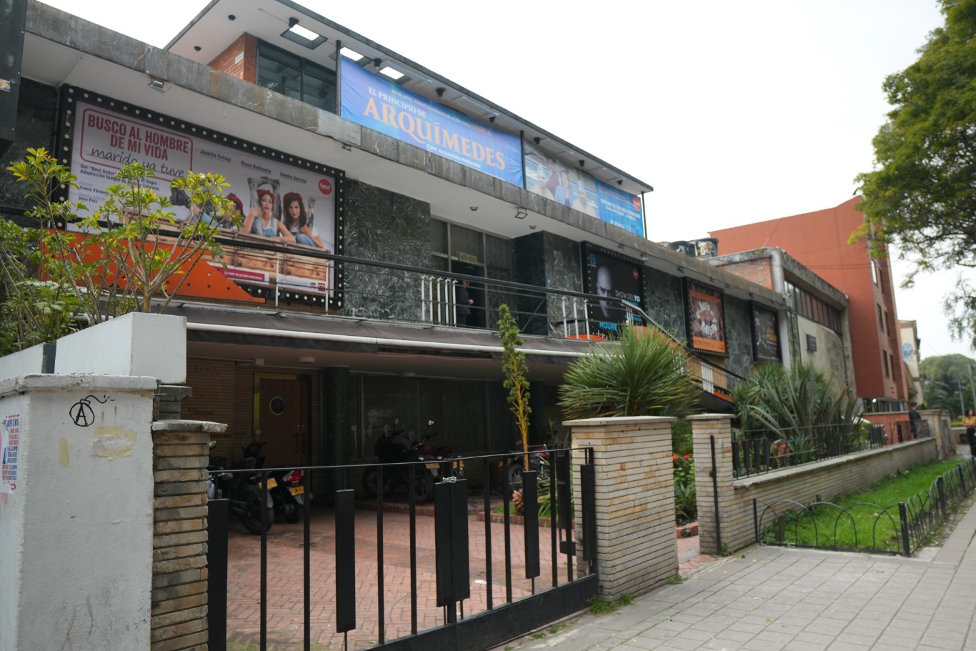 Casa E Borrero Theater