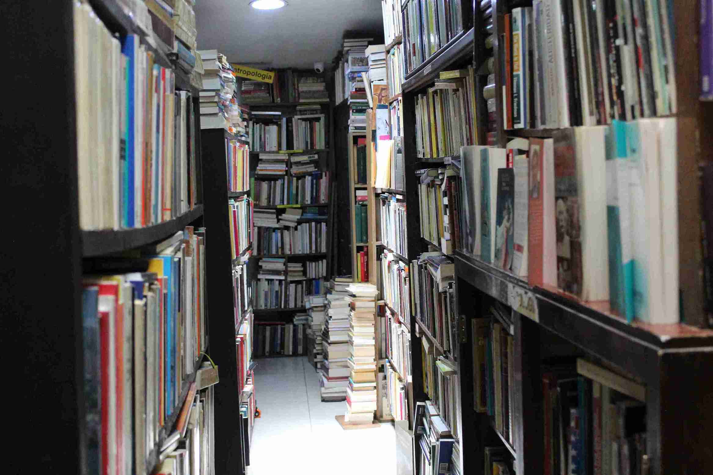 Quevedo Libros y Antigüedades