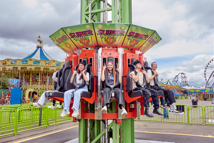 in-october--the-month-of-terror--enjoy-bogotas-amusement-parks-with-your-family