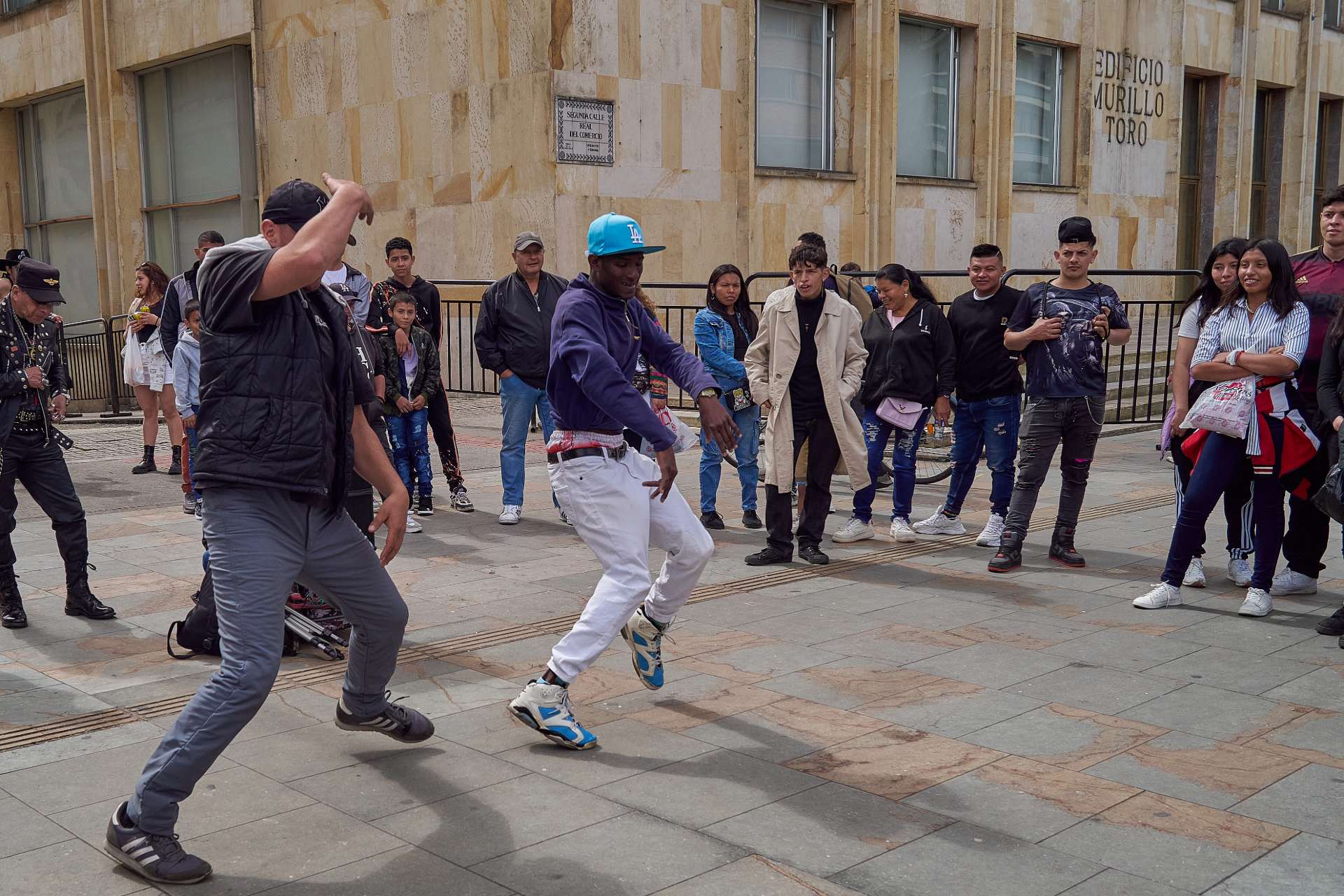 el-septimazo--guia-para-disfrutar-de-un-clasico-paseo-bogotano-