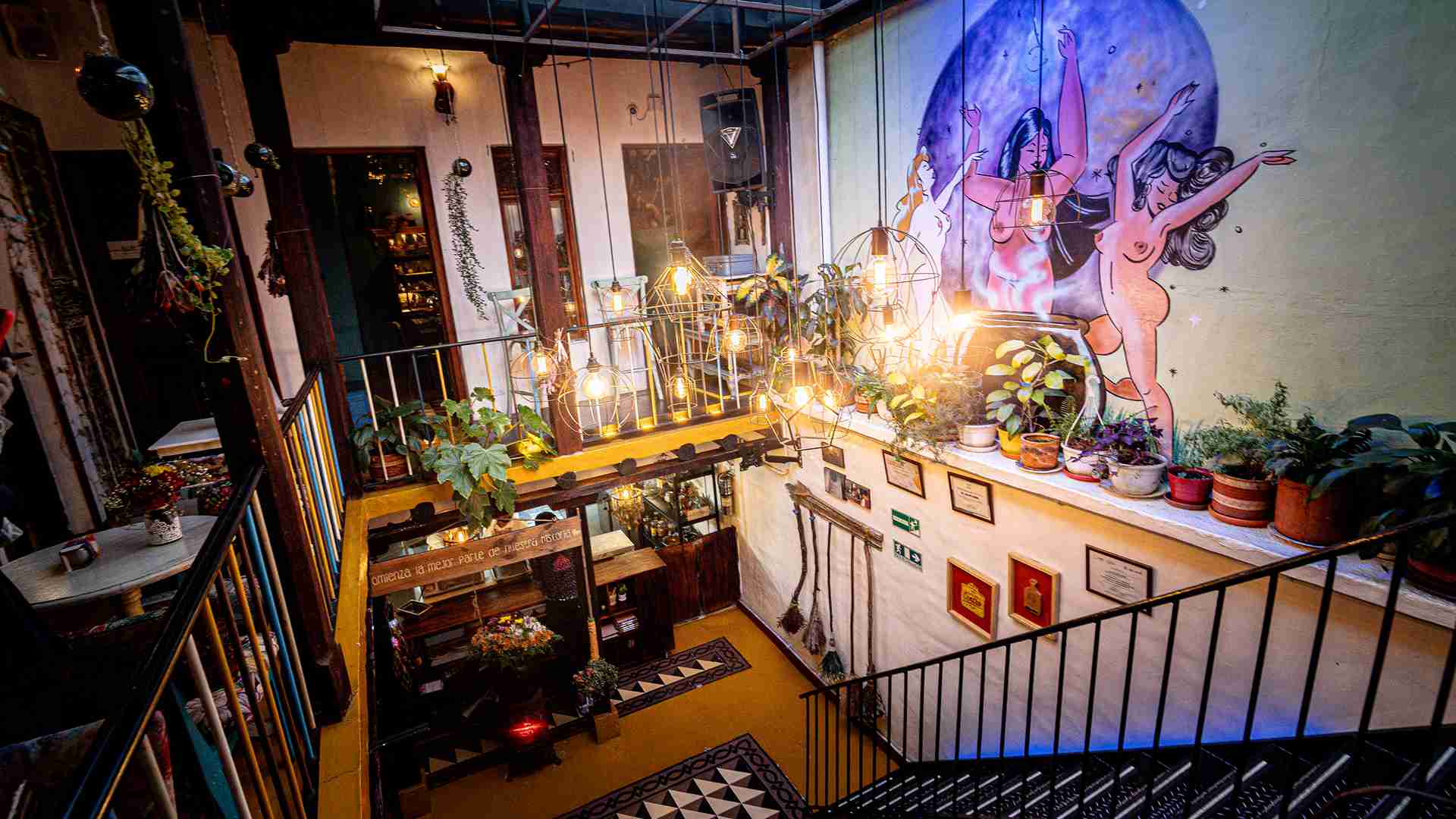 un-viaje-sensorial--eso-es-vivir-la-experiencia-de-los-7-tiempos-en-el-aquelarre