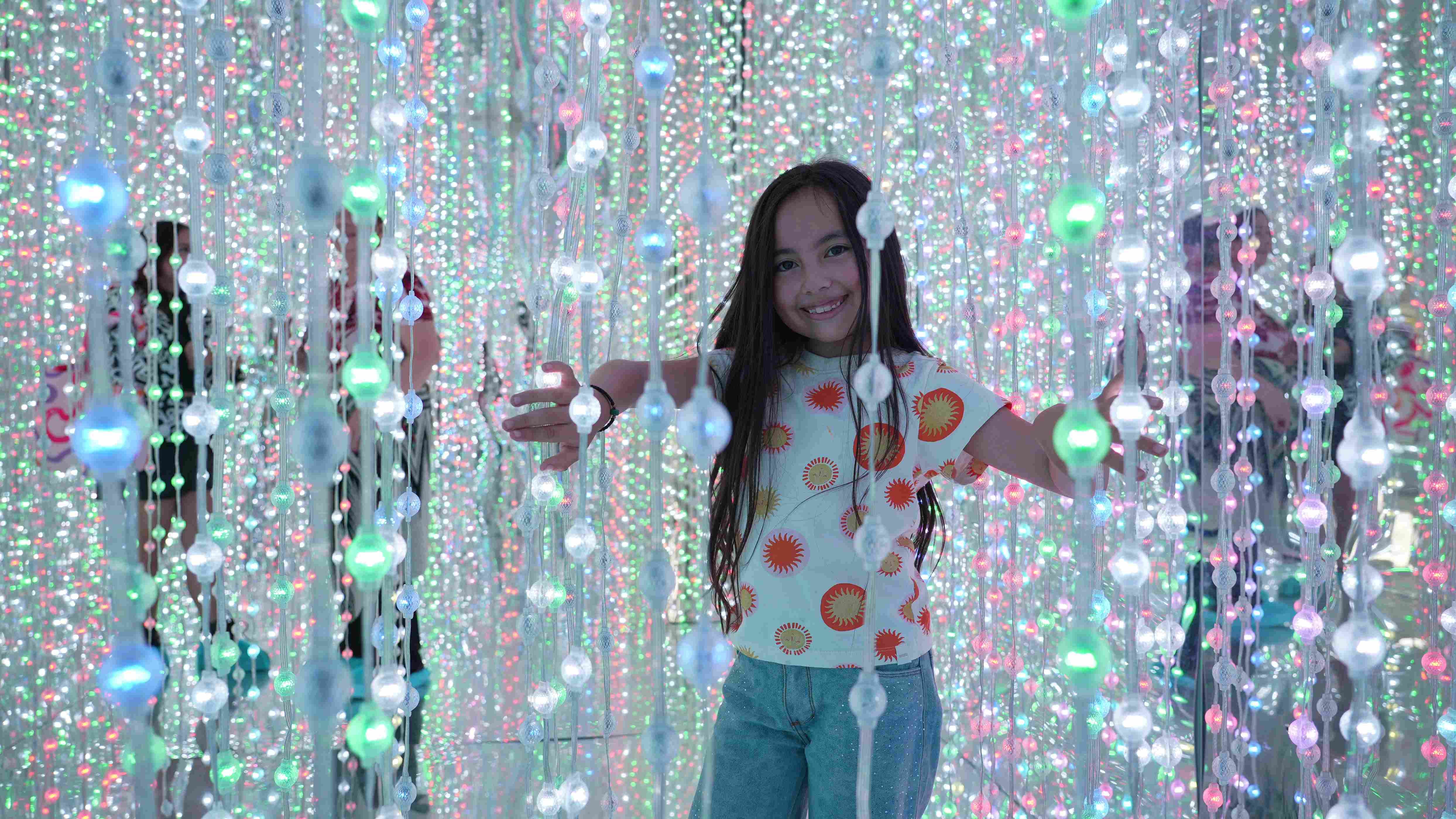 blow-up-experience-bogota--un-viaje-luminoso-que-despierta-tu-nino-interior-en-esta-navidad-