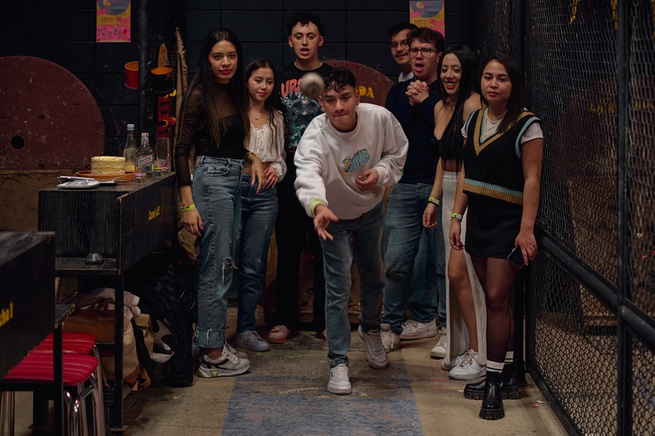 Tejo La Embajada: Tradition and Entertainment in Bogotá