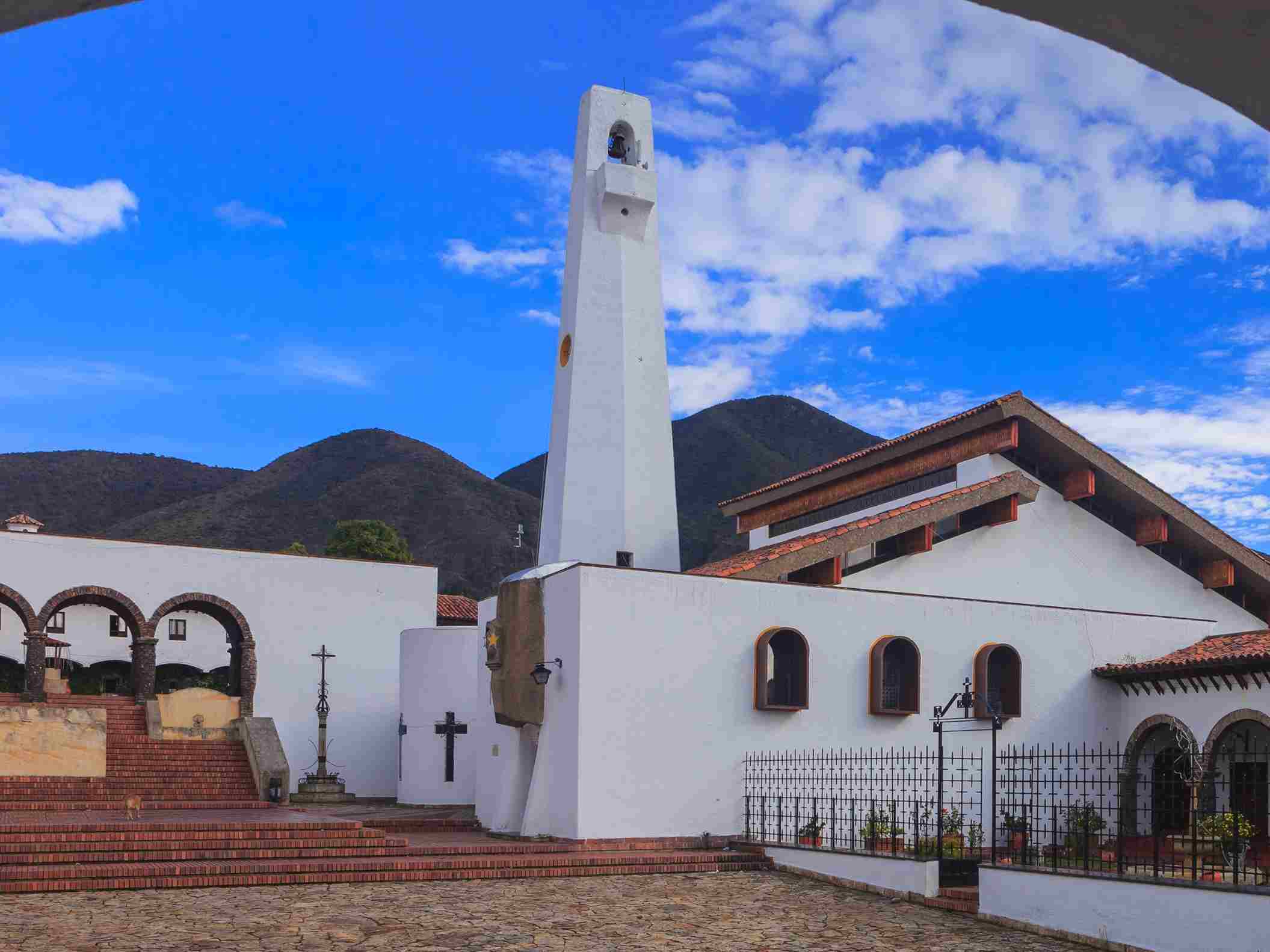 In Cundinamarca, Holy Week is an experience that awakens the senses, connects with history, and transforms the heart. Photo: Our Lady of Sorrows of Guatavita. Photo: Courtesy of IDECUT