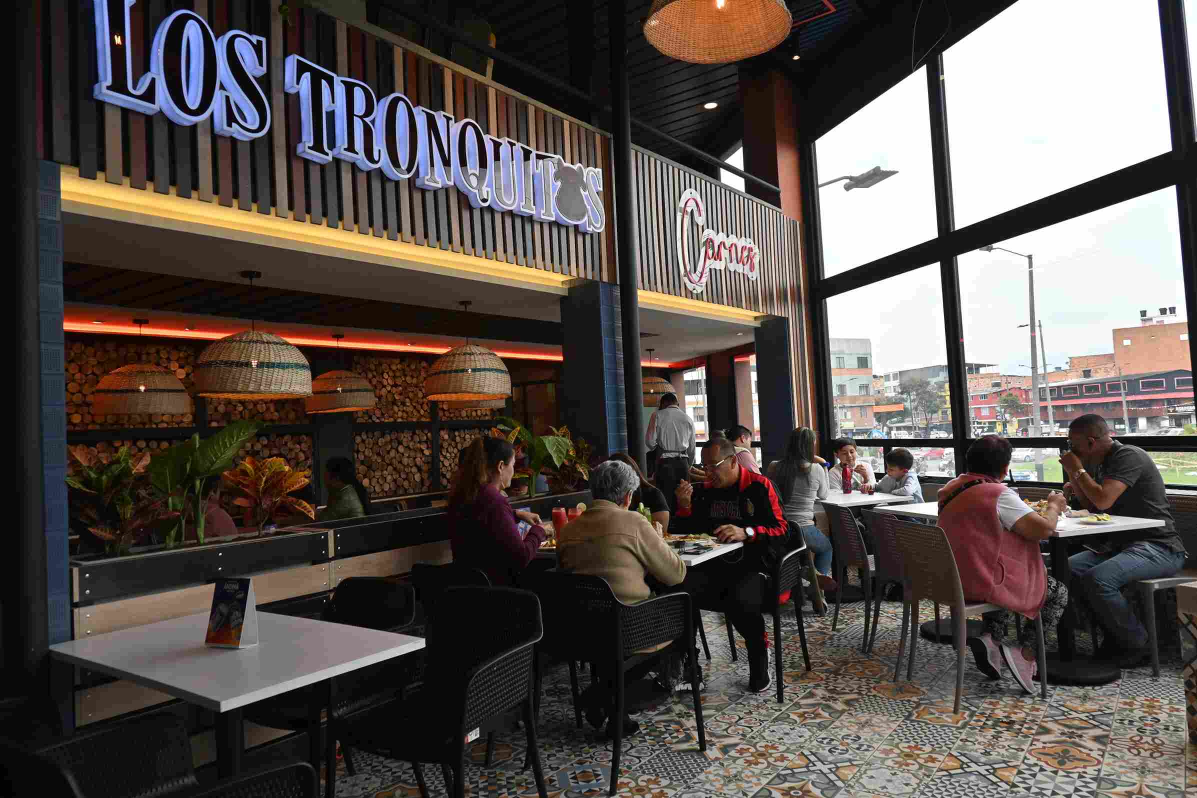 Los Tronquitos es la casa de la verdadera carne a la llanera. Foto: Mateo Caballero - IDT.